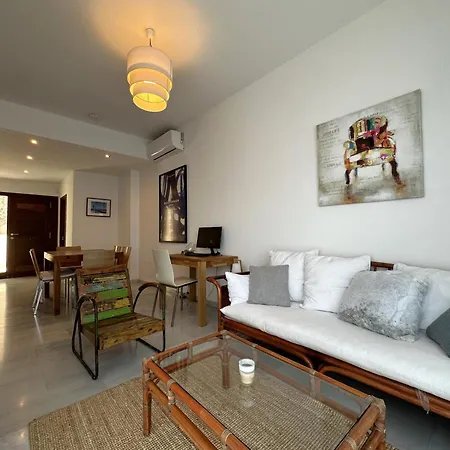 Marina 24 By Som Menorca Fornells (Menorca)