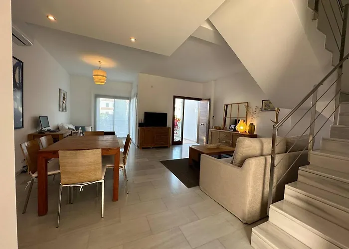 Marina 24 By Som Menorca * Fornells (Menorca)