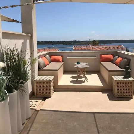 度假居 Marina 24 By Som Menorca *